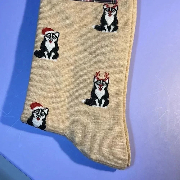 J.Crew Tan Christmas Dog socks - Picture 2 of 6